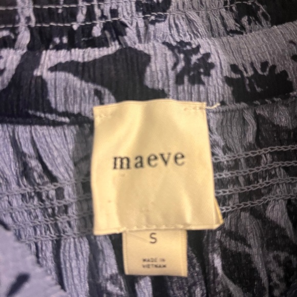 Maeve by Anthropologie Smocked Ruffle Button Blouse Top Sz Small (Runs Small) - Picture 9 of 9